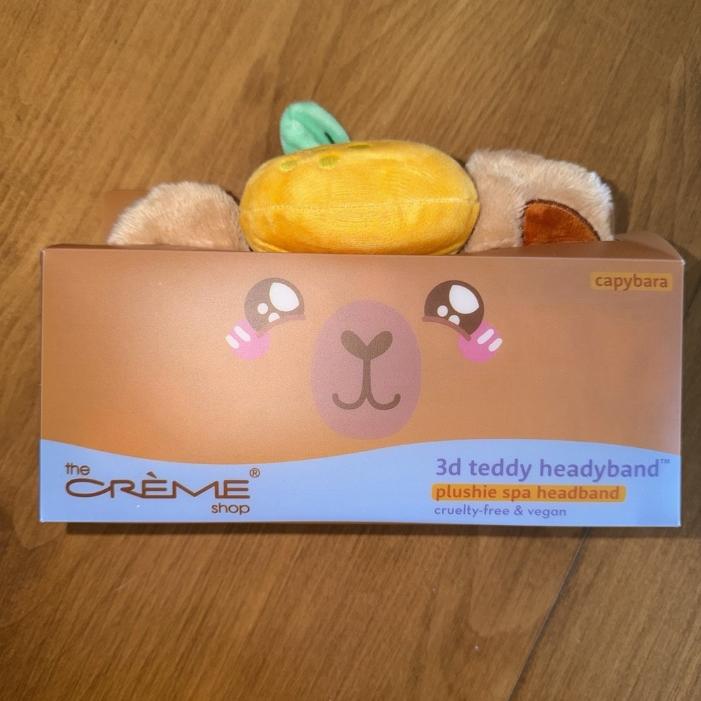 NEW The Crème Shop's 3D Teddy Spa HeadyBand Capybara